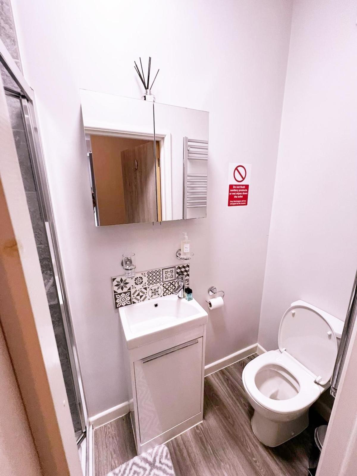 Bed and breakfast 51 Kingsway Coventry Cv2 4Ff Extérieur photo